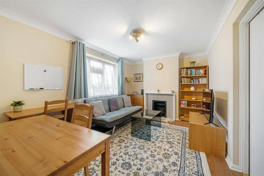 Cosy Entire One Bedroom Hideaway Bromley Extérieur photo