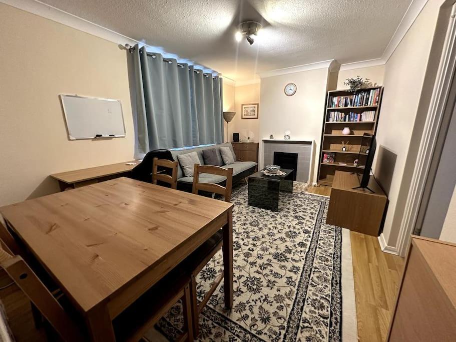 Cosy Entire One Bedroom Hideaway Bromley Extérieur photo